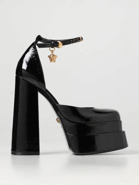 versace zalando scarpe|Acquista online le Versace scapre .